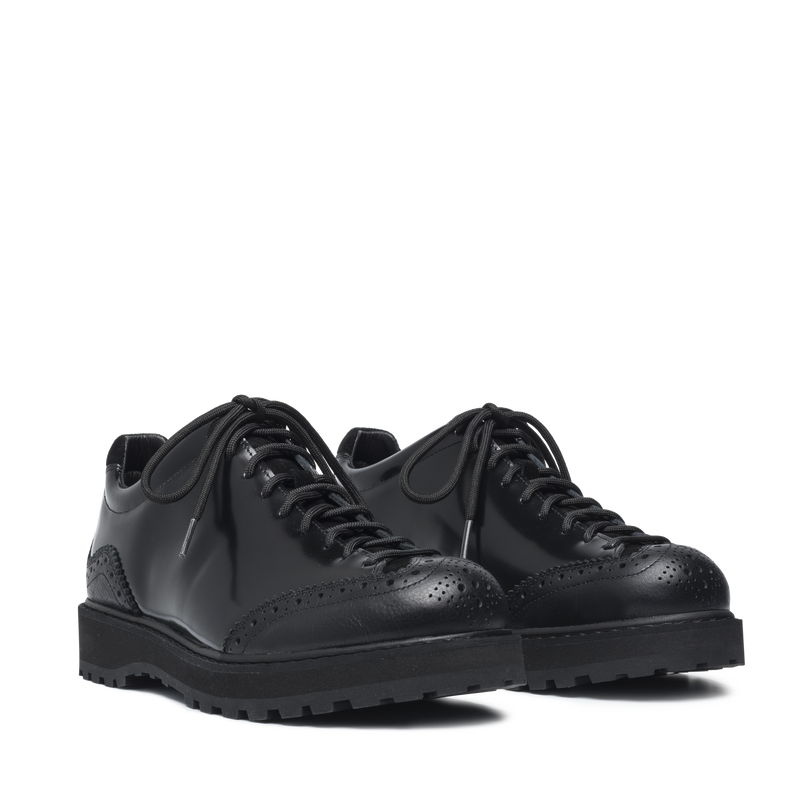 Ampezzo Wing Black Patent Leather M